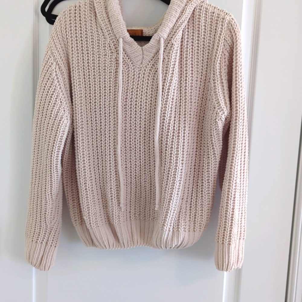 Sweater with hood
